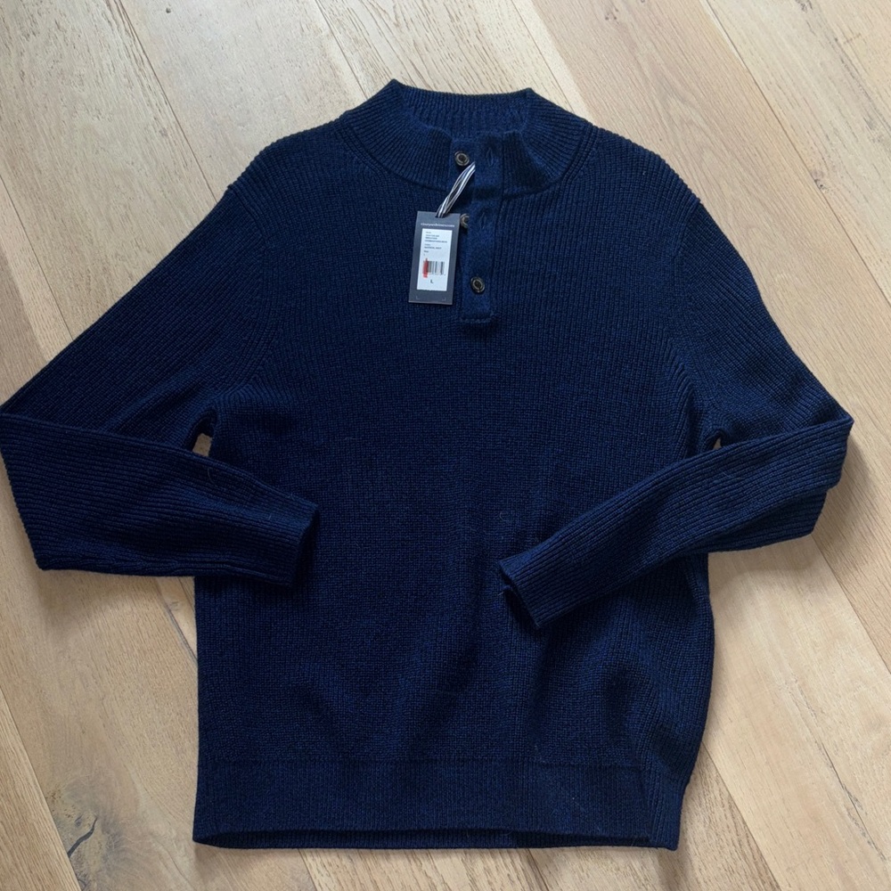 Vineyard Vines Men's Deep Blue Button Mock Sweater | Large